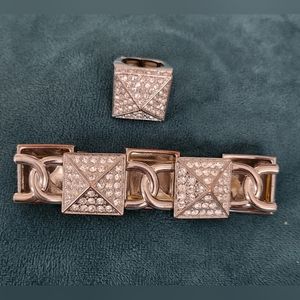 Pyramid jewelry bundle